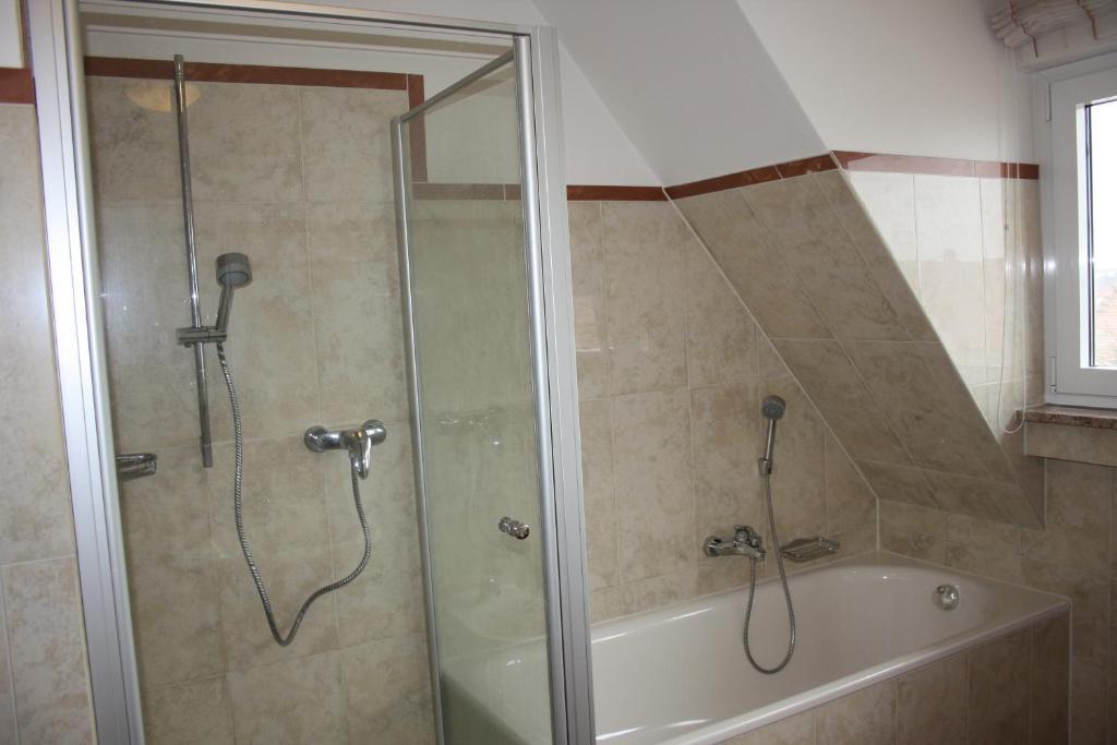 Thai Tawan Rheinhausen Habitación foto