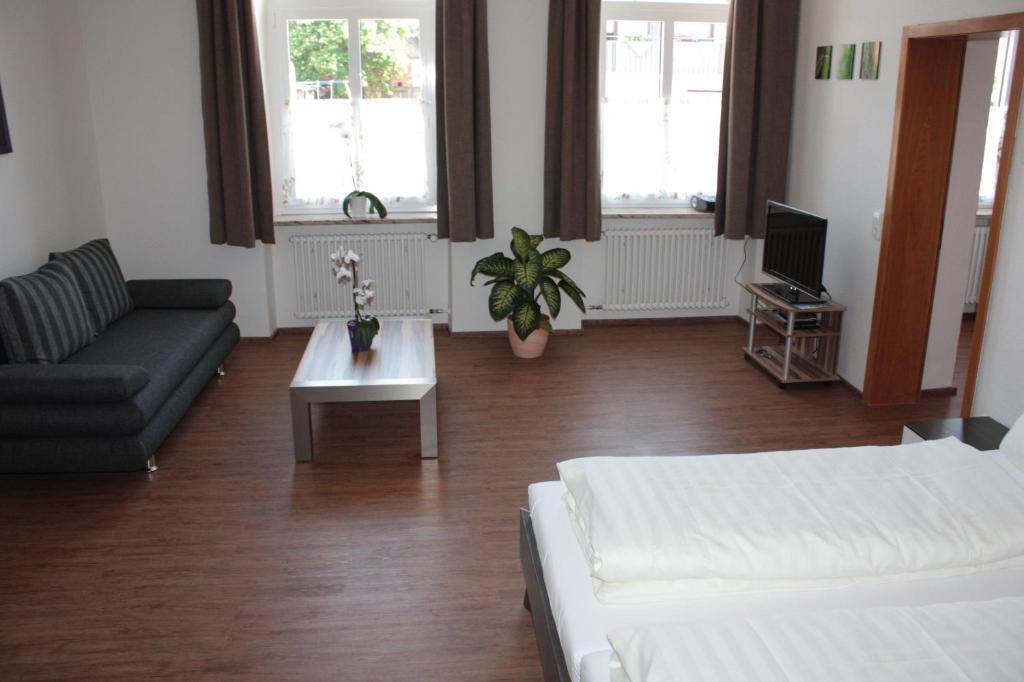 Thai Tawan Rheinhausen Habitación foto