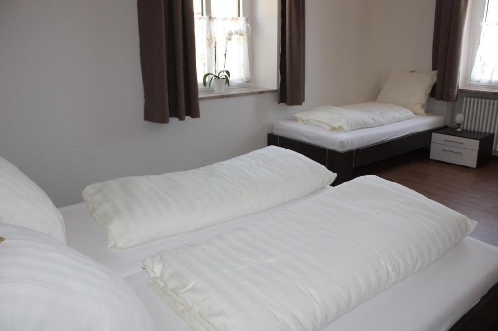 Thai Tawan Rheinhausen Habitación foto
